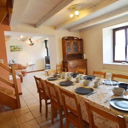 Prázdninový dům Modern Farmhouse In With Terrace Chassepierre