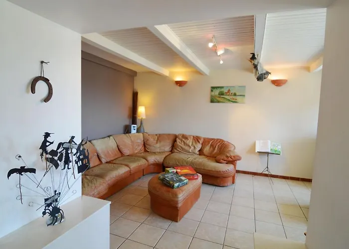 Casa vacanze Modern Farmhouse In With Terrace